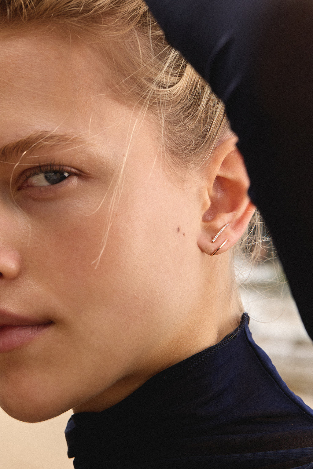 Boucle d'oreille Double Line Diamonds  en or