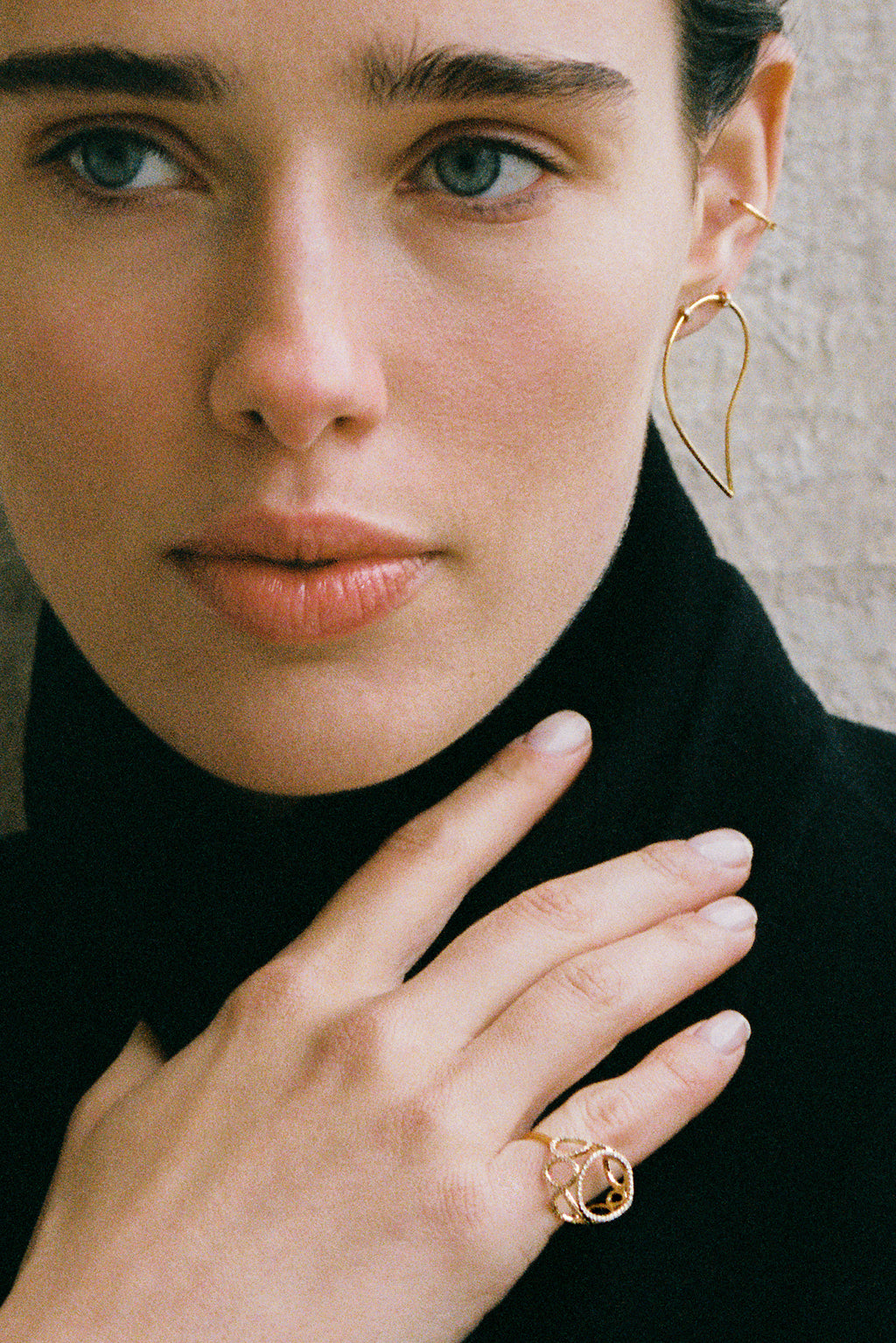 Bubbles Diamonds gold ring