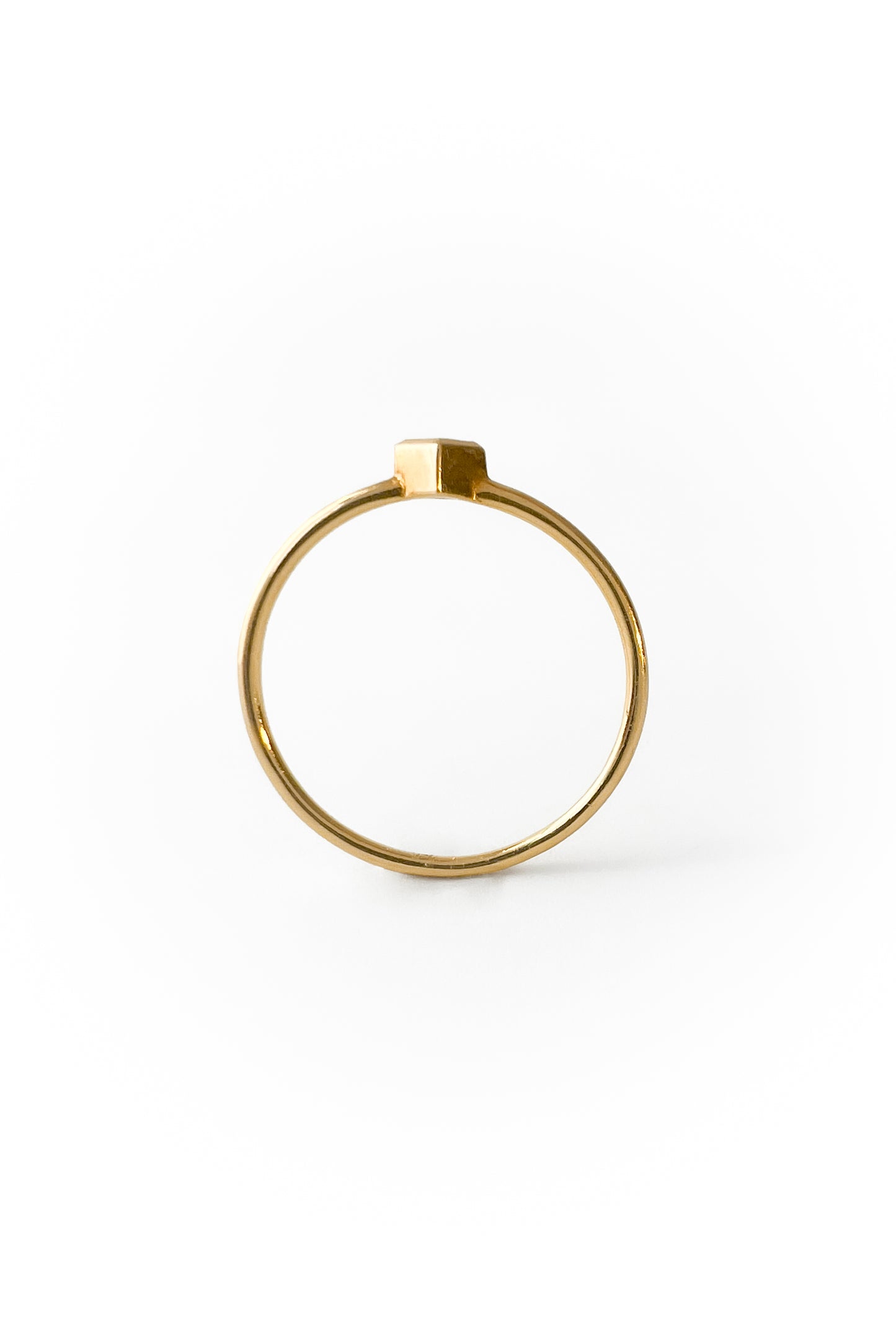Box diamond gold ring