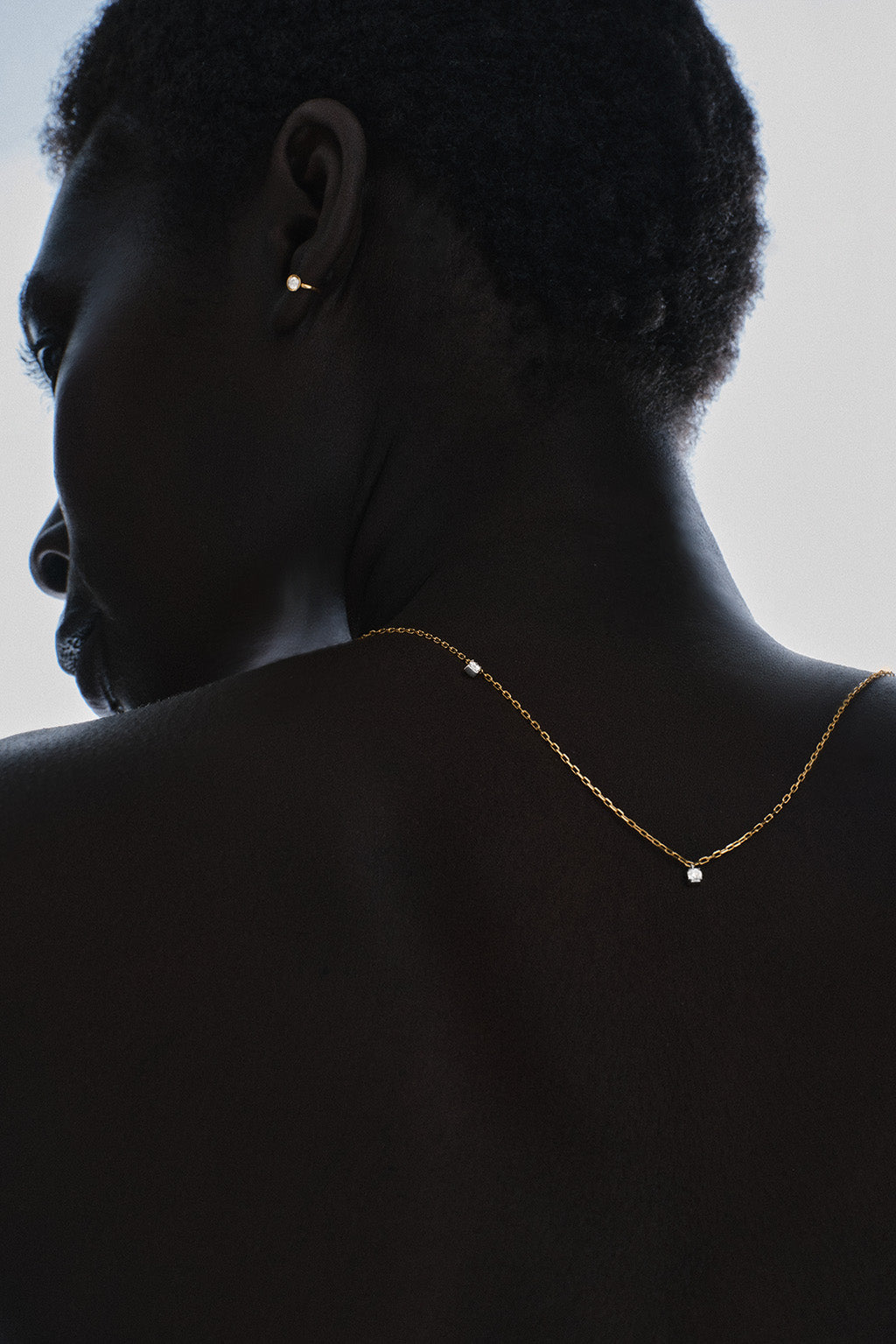 Dots diamonds gold necklace