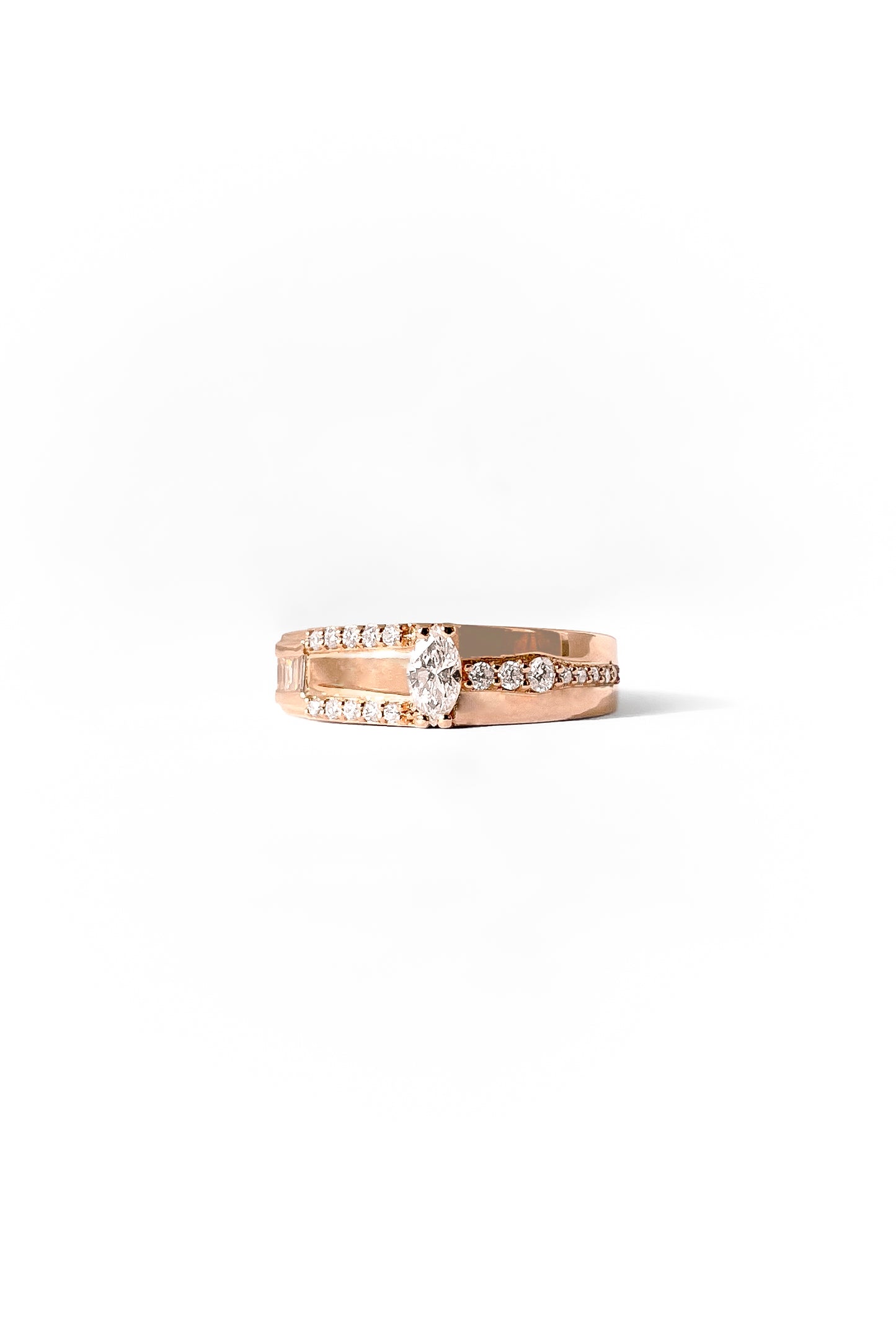 Bague Band Mixed diamonds en or