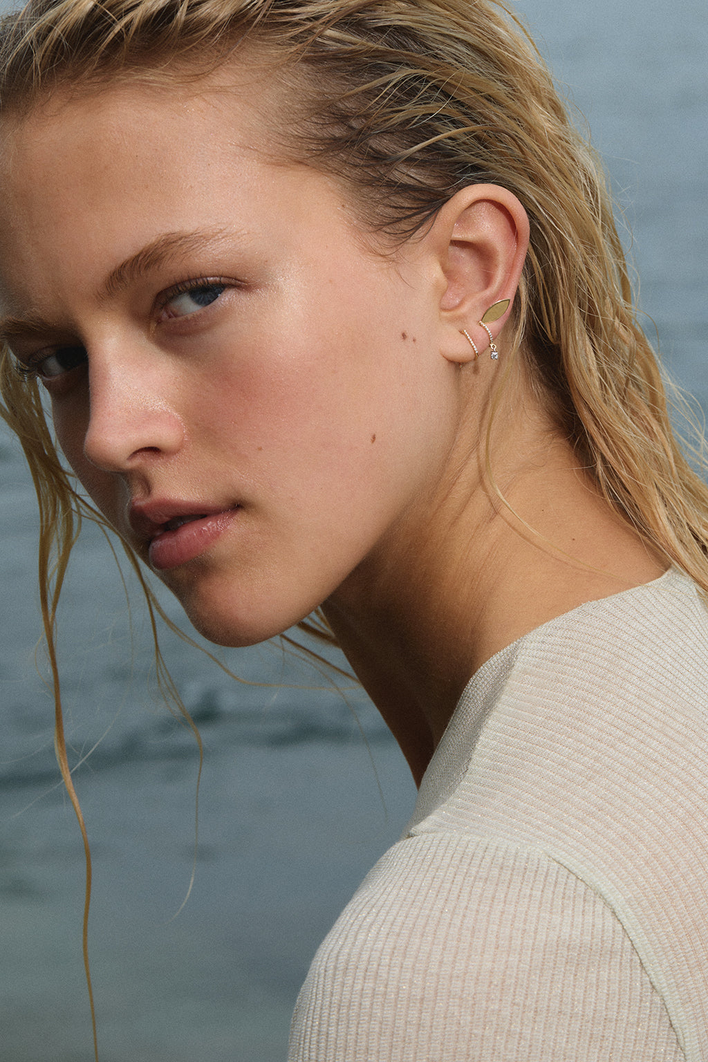 Stick Diamonds gold earring