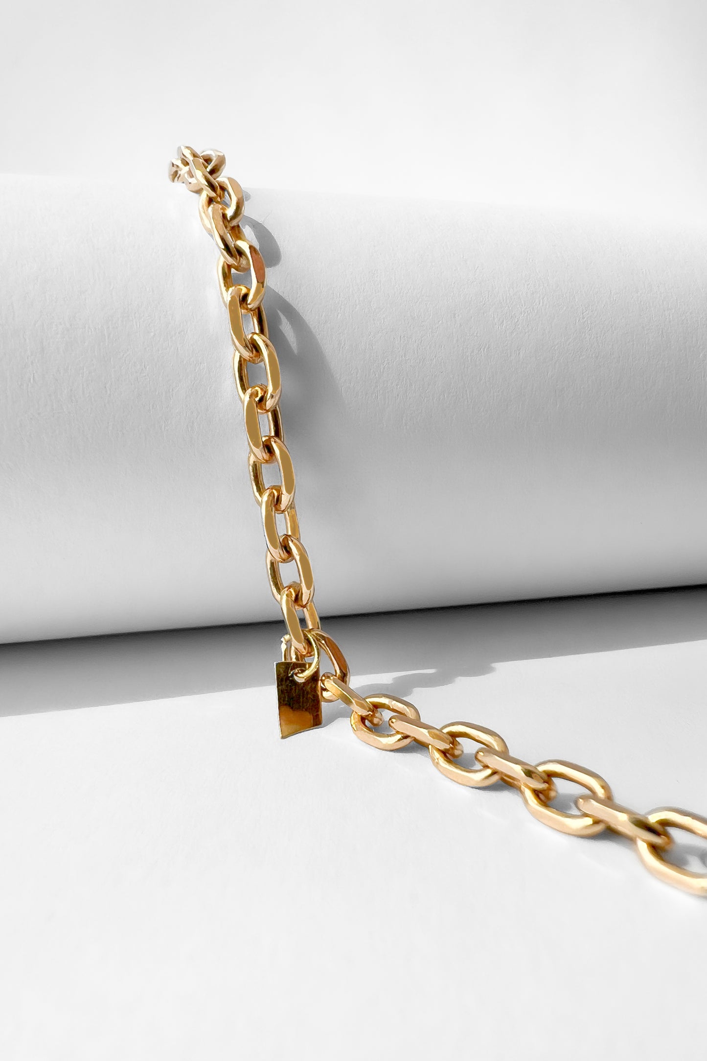 Thick gold bracelet