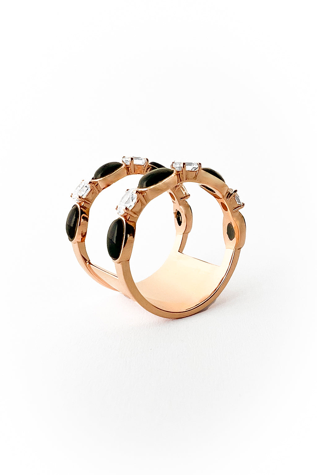 Anillo Zebra diamonds de oro