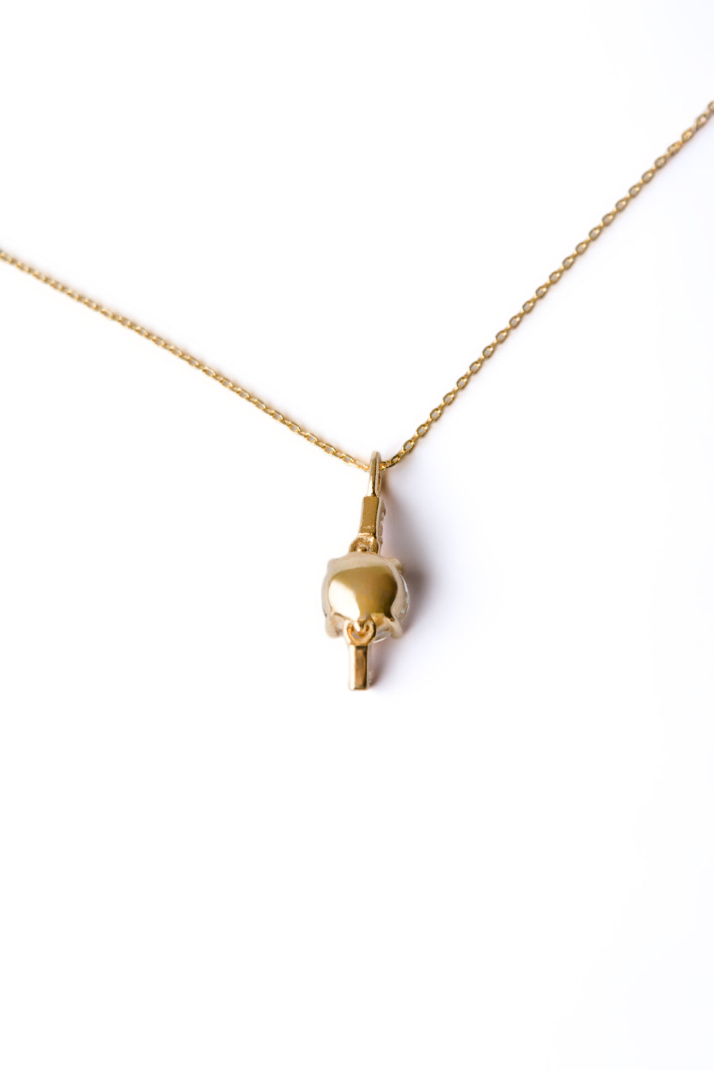 Drop Baguettes Gold Necklace in 18k yellow gold with diamonds and a 5 mm topaz, designed by Sansoeurs.