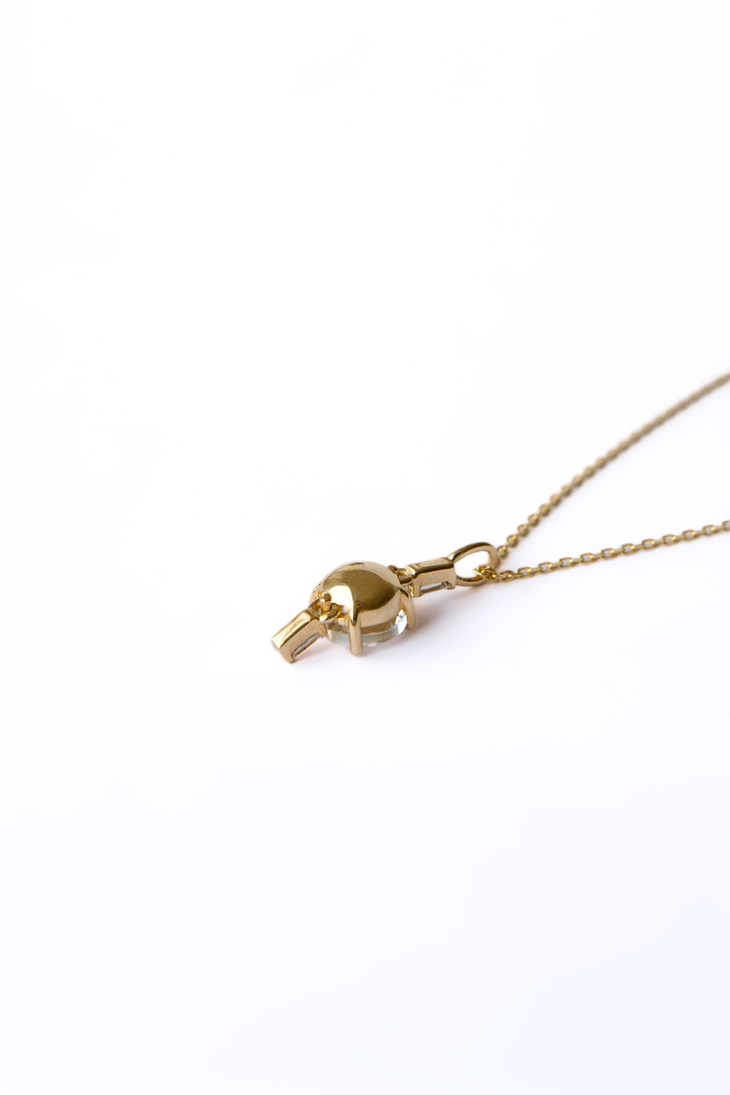 Drop Baguettes Gold Necklace in 18k yellow gold with diamonds and a 5 mm topaz, designed by Sansoeurs.