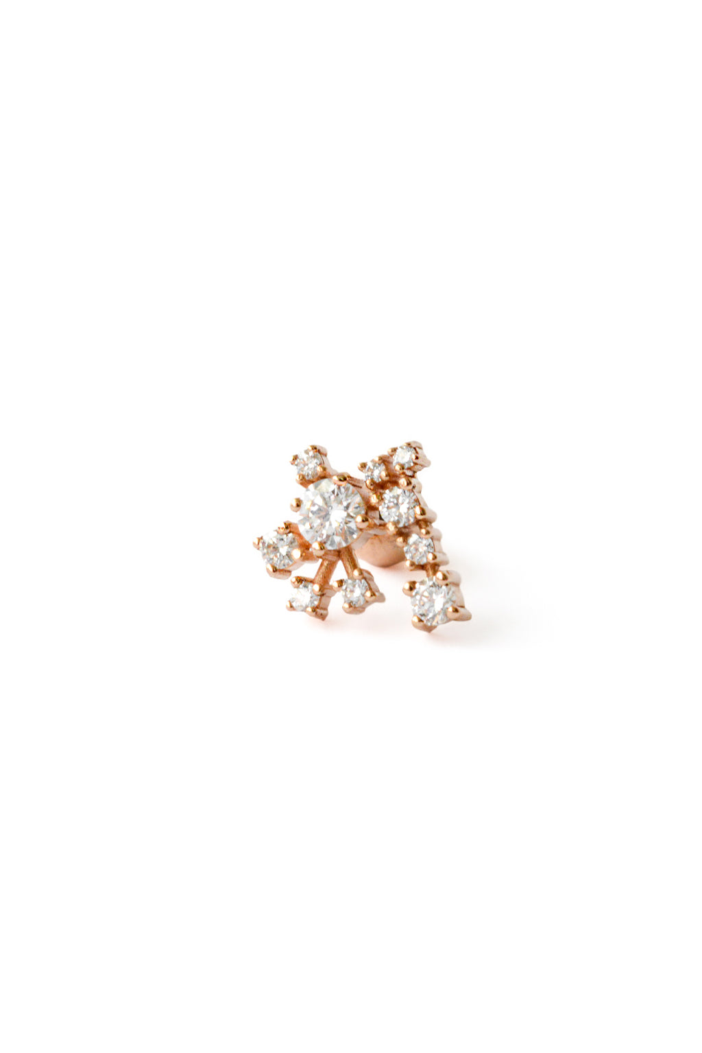 Star cascade earring in 18k rose gold with diamonds, close-up view