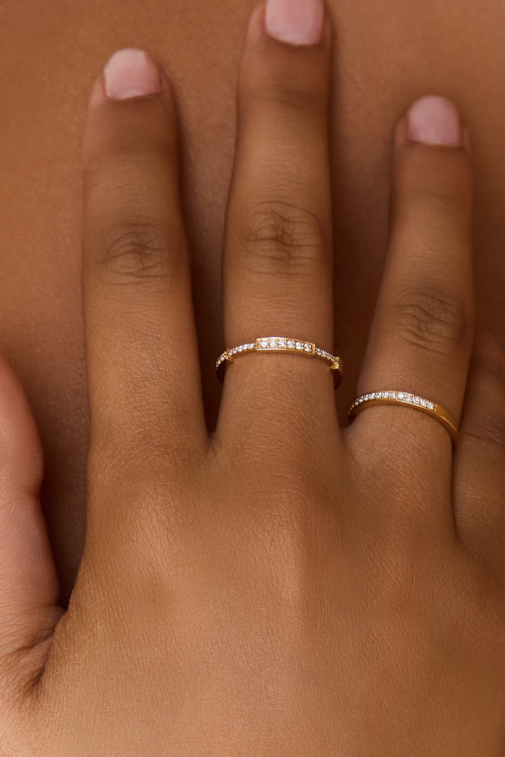 Anillo Moi-Moi de oro y diamantes