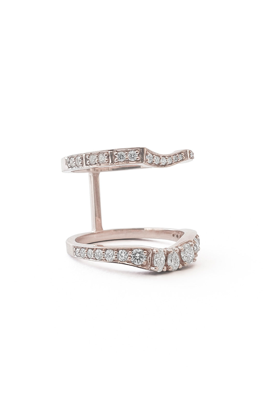 Diamonds 18k white gold ring