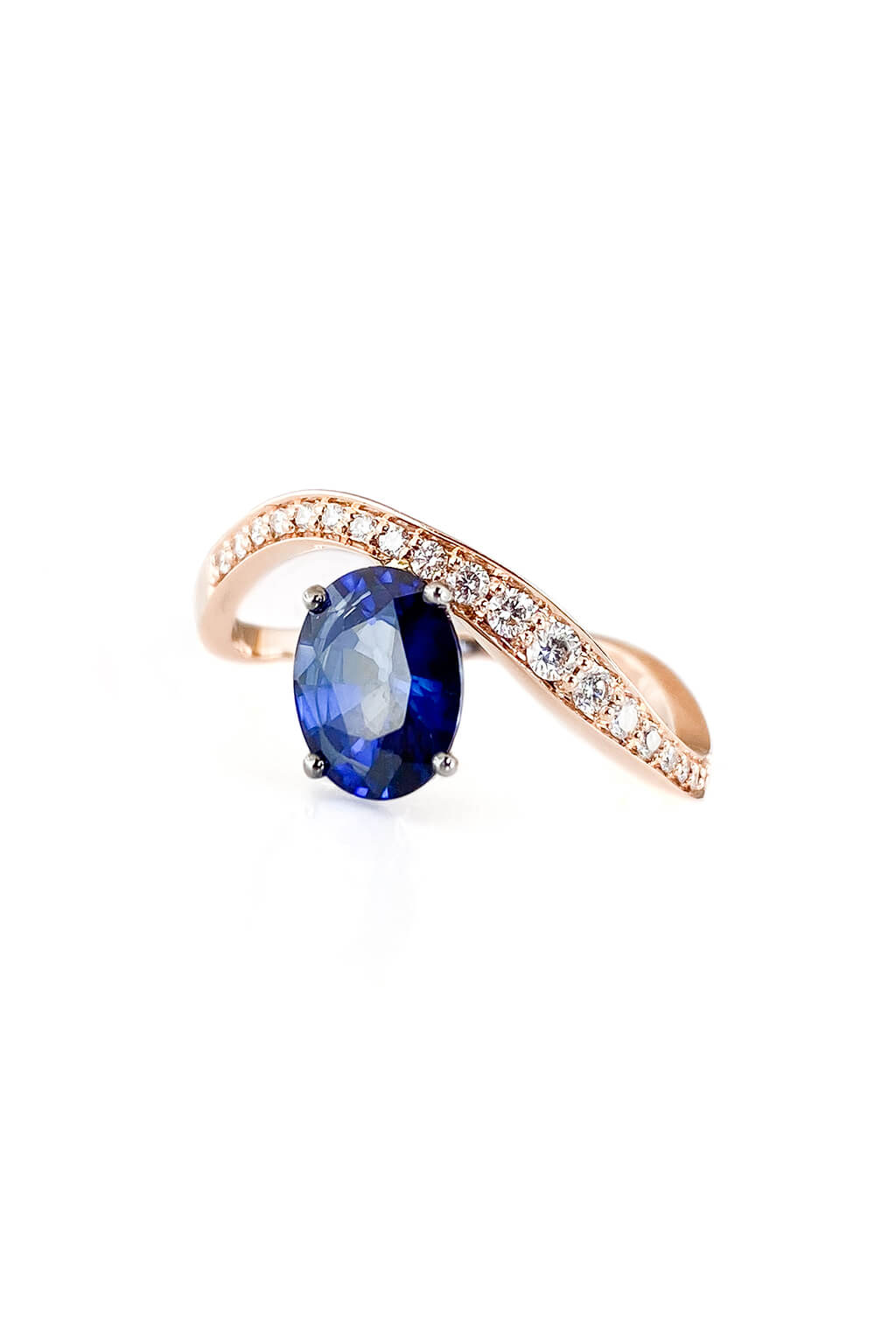 Blue Sapphire Wave gold ring
