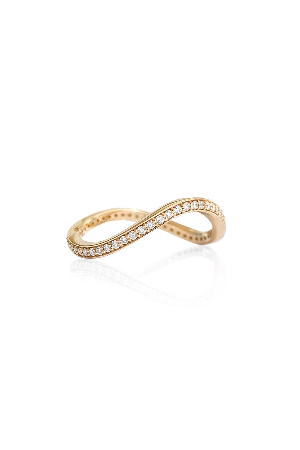 Regular Wave diamonds ring