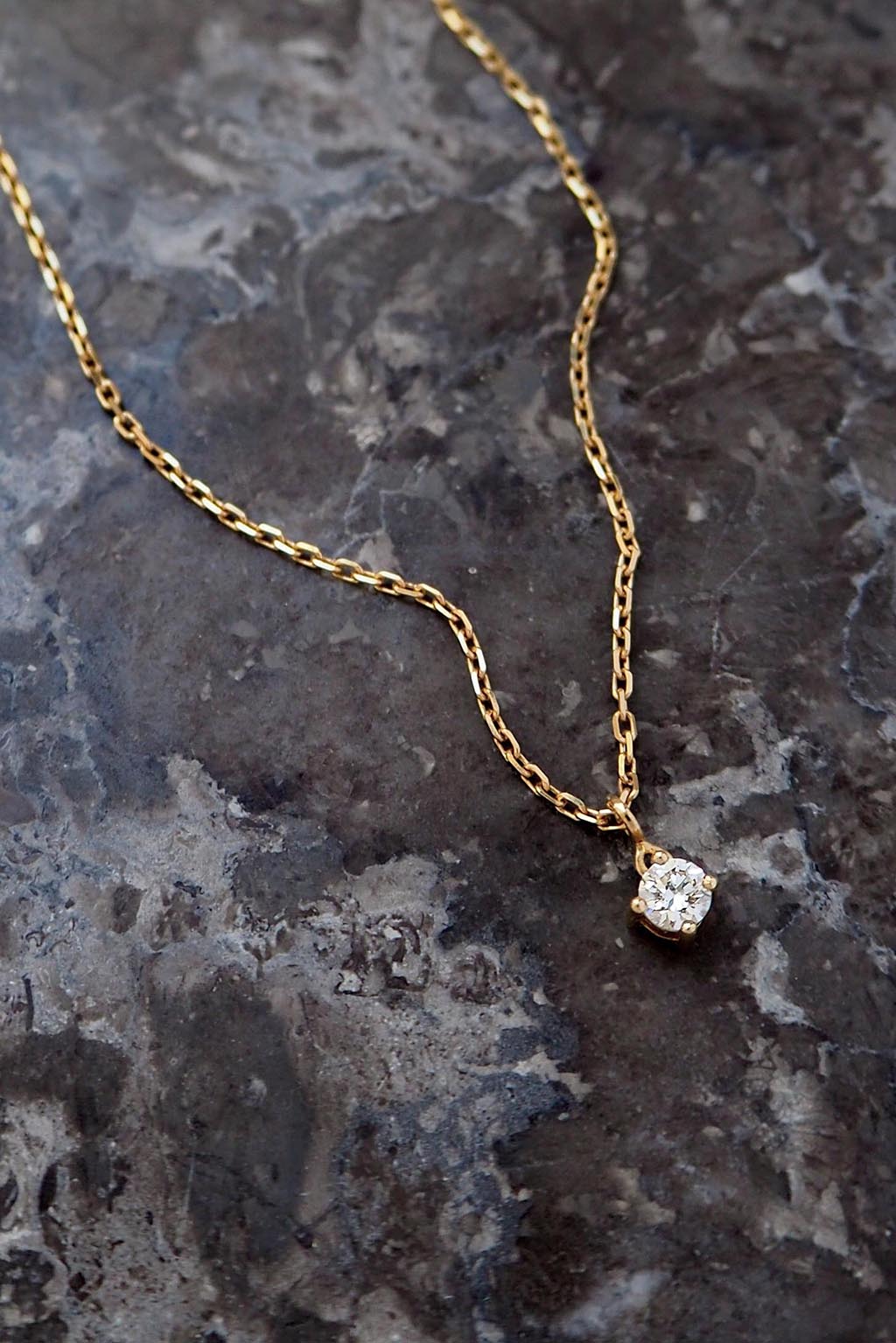 3 mm diamond gold necklace