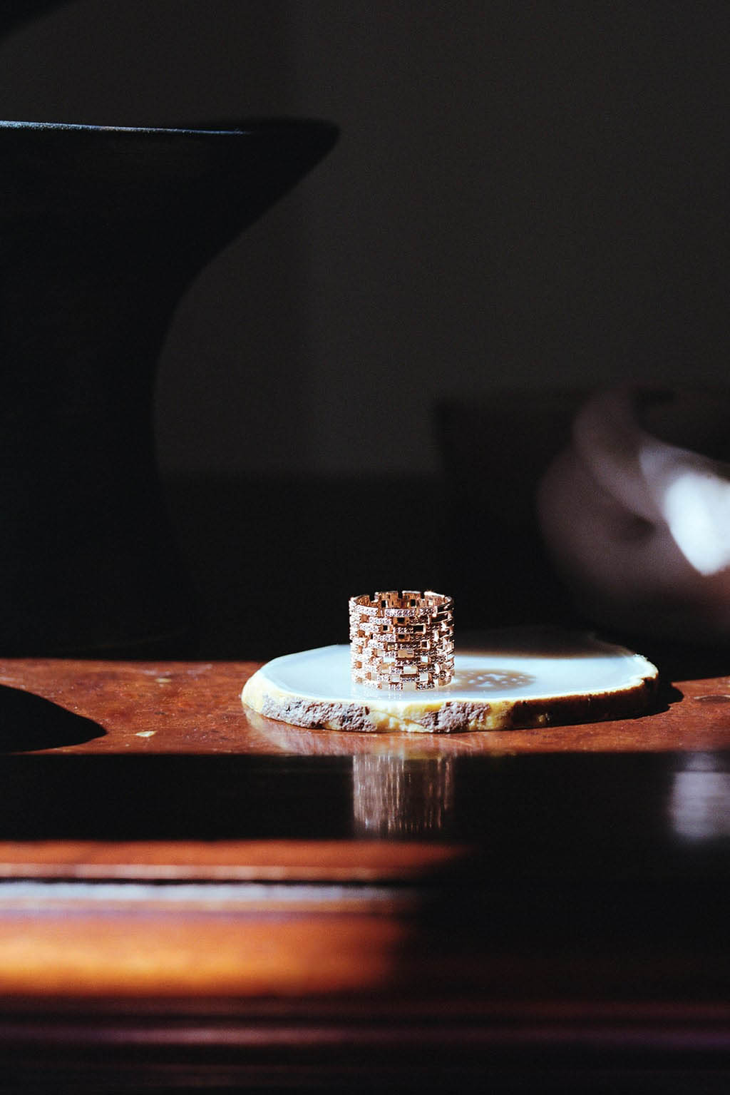 Brick diamonds gold ring