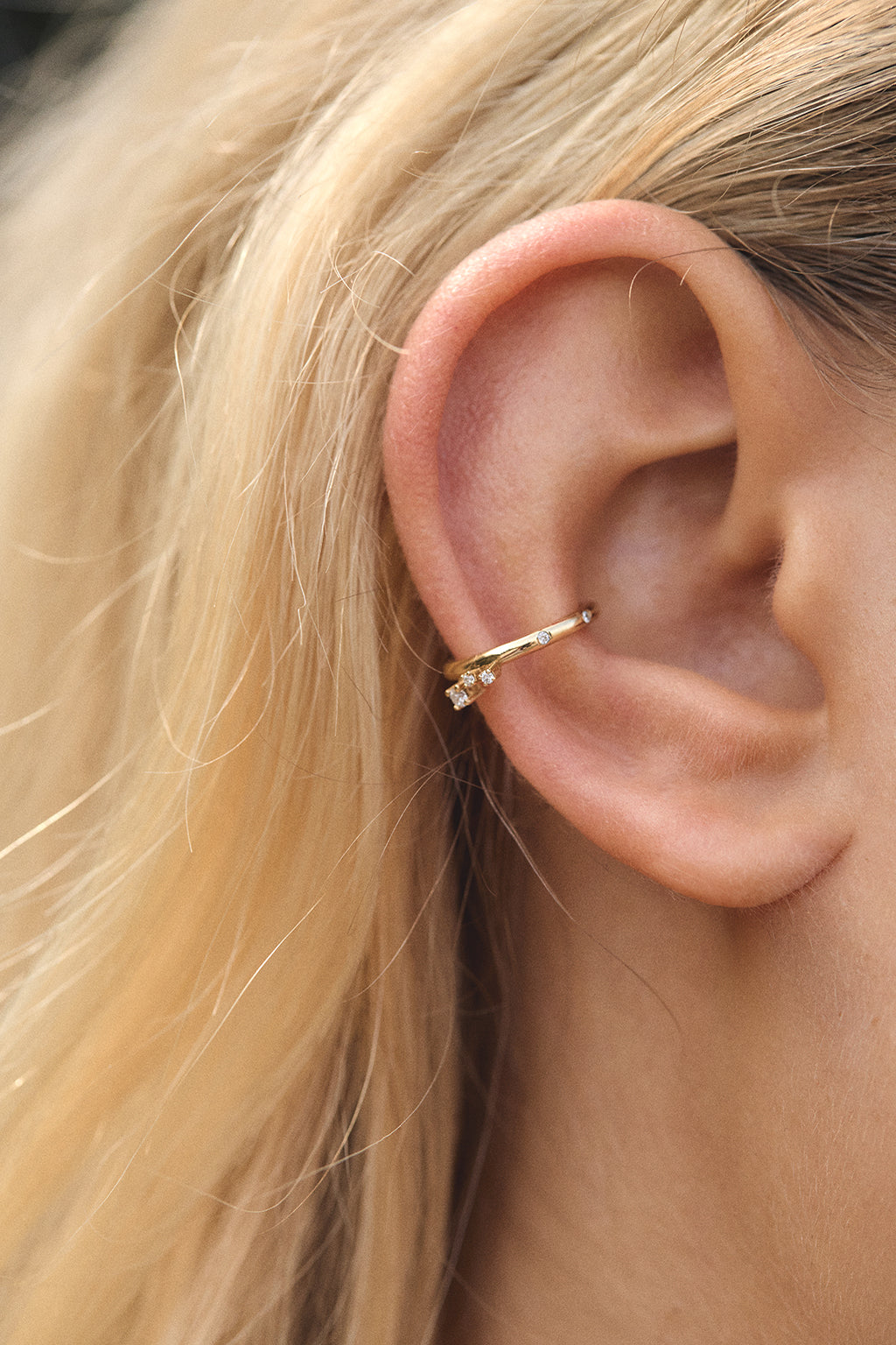 Ear cuff 3 Sparks de oro