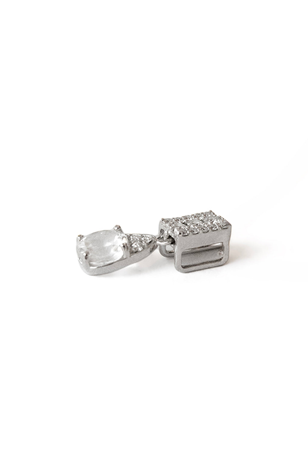 Wife Topaz Pendant in white 18k gold with diamonds and pear-shaped topaz, handcrafted by Sansoeurs.