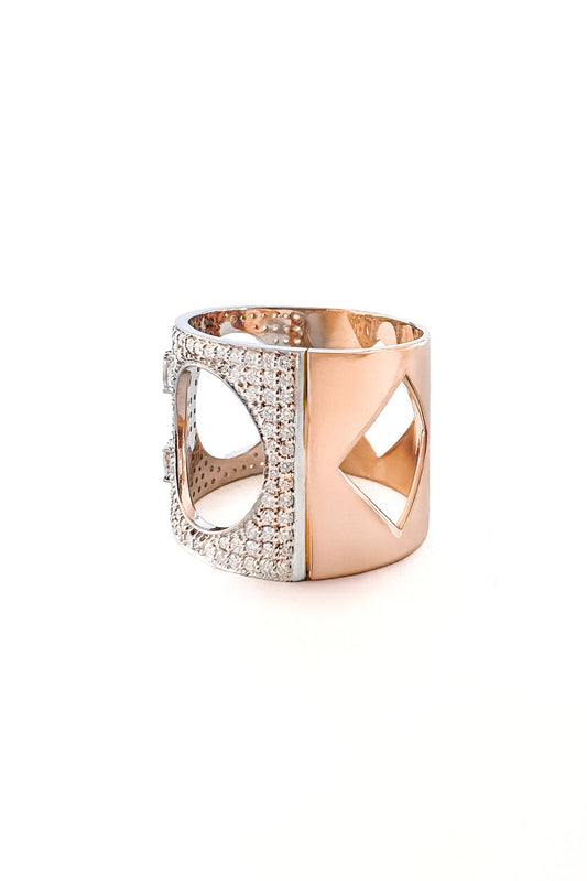 Ring with diamonds in 18k rose and white gold