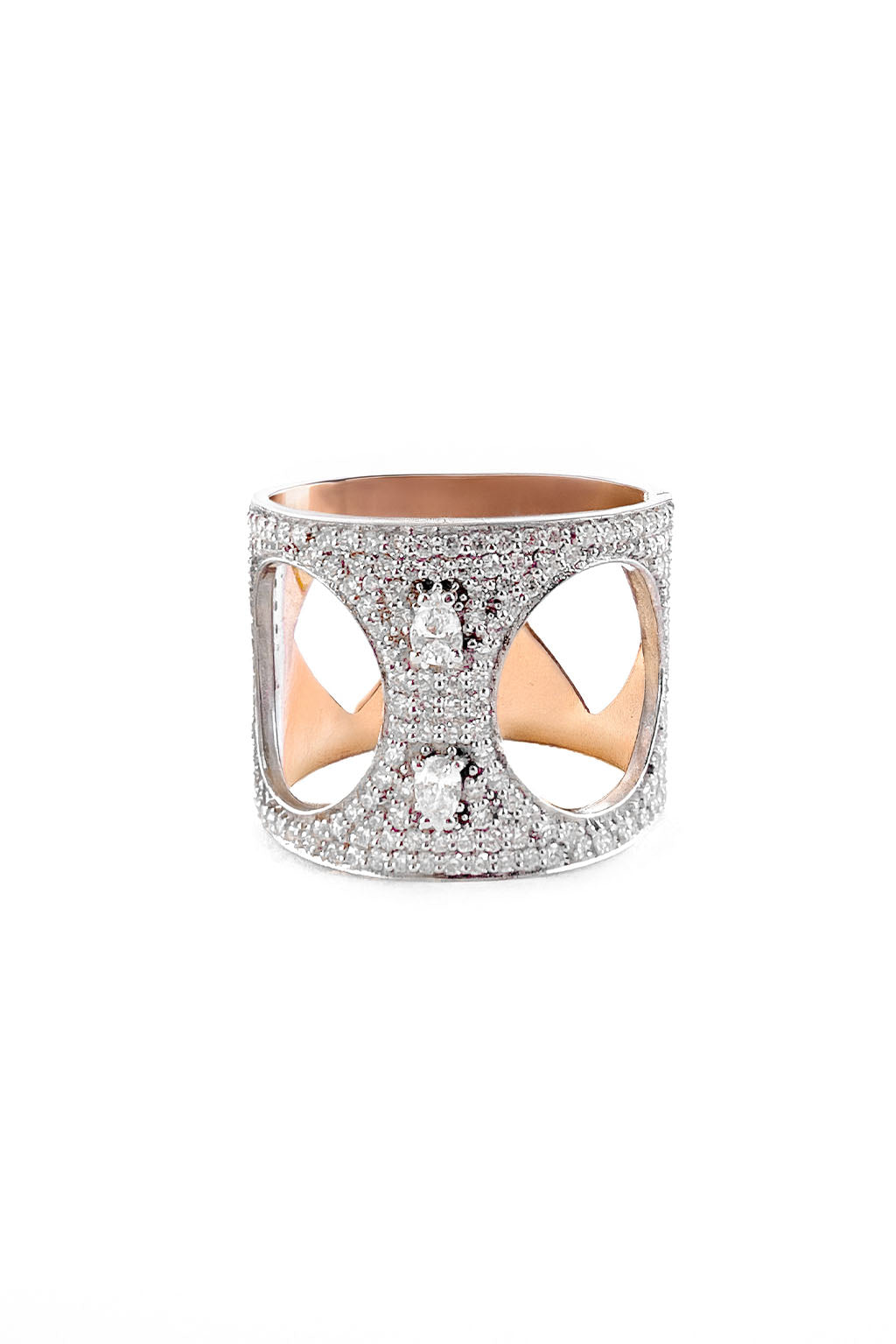 Ring with diamonds in 18k rose and white gold
