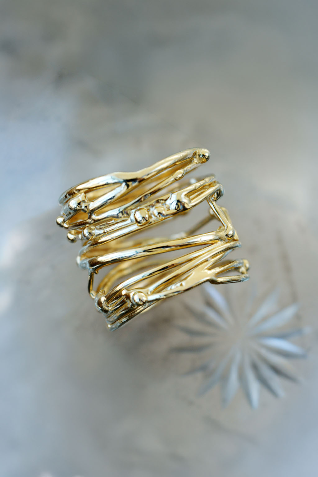 Root of Gold I: Prima, 14K gold ring