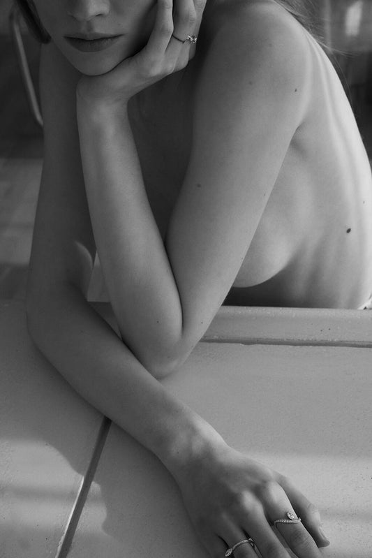 Anillo Marquise Wave de oro