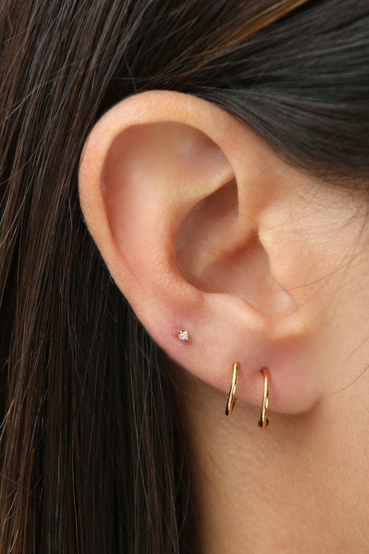 Mini simple 1'3 mm diamond gold earring