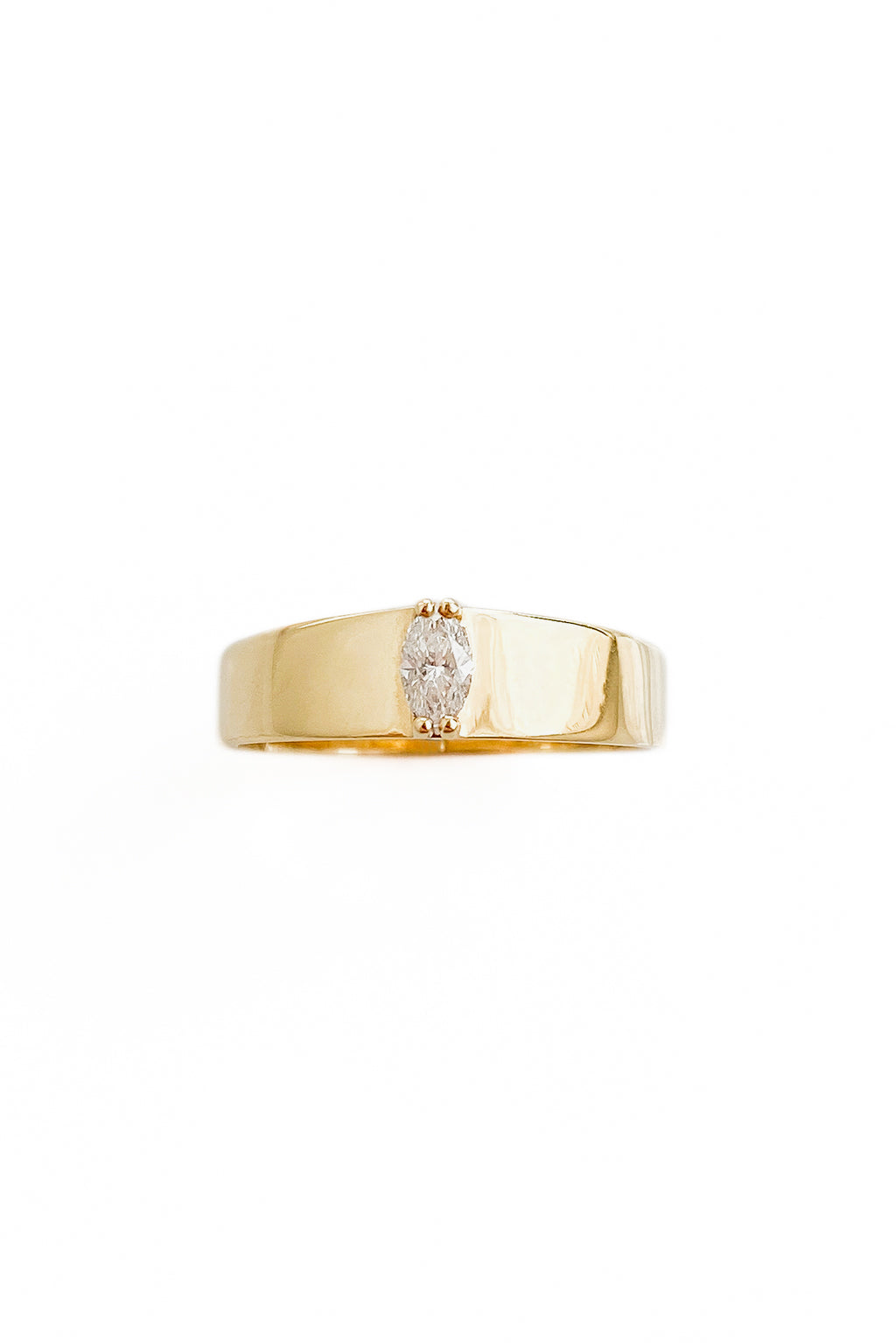 Band marquise 5 x 2'5 mm gold ring