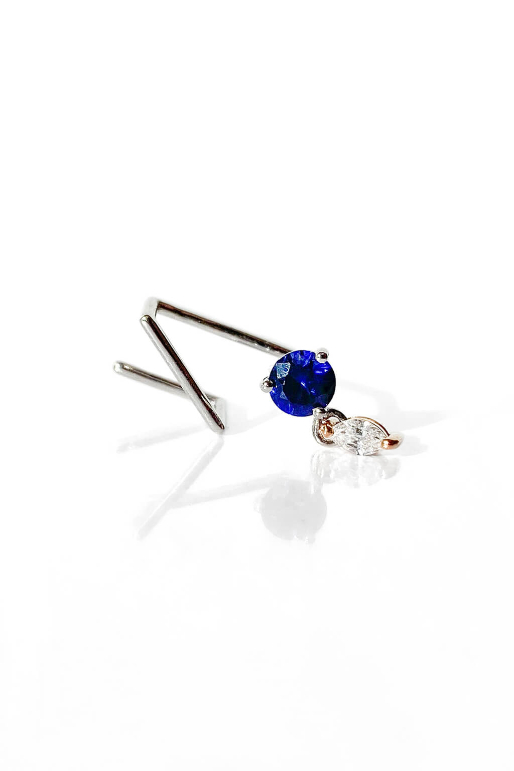 Pendiente Blue Sapphire Z de oro