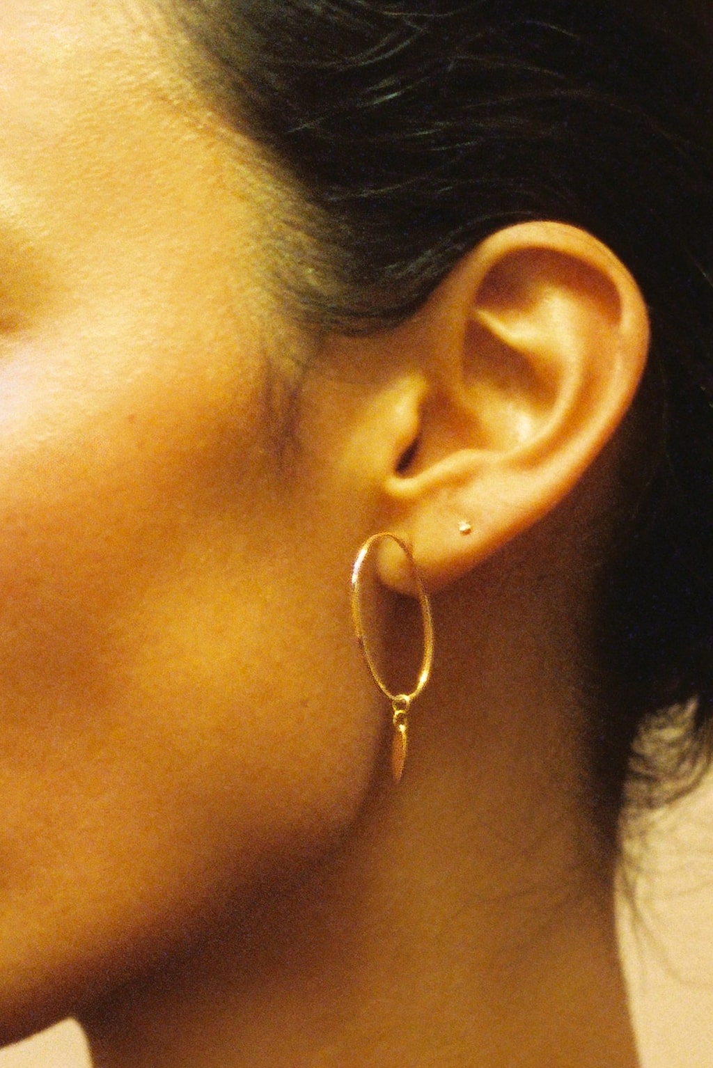 Magneto Leaf gold earring